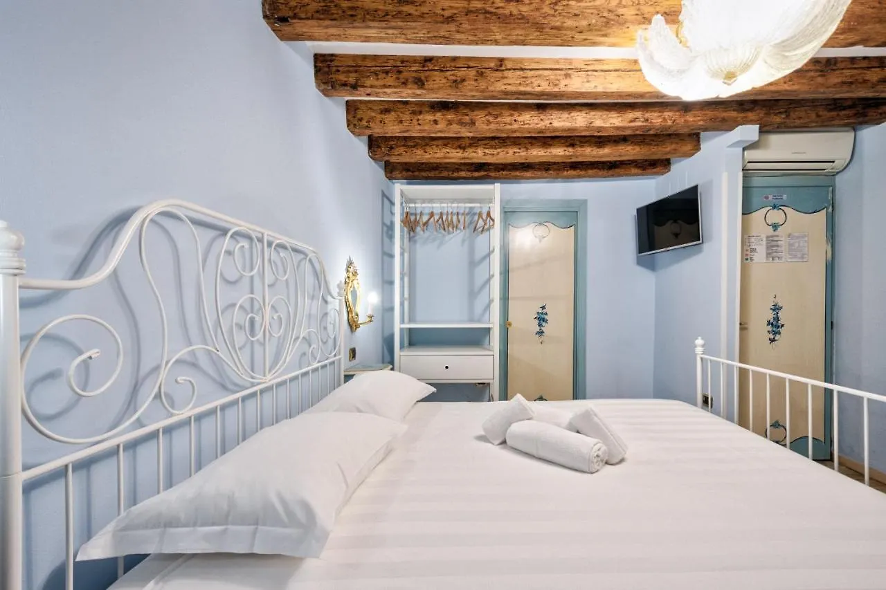 Piccolo Vecellio Hotel Venedig Italien